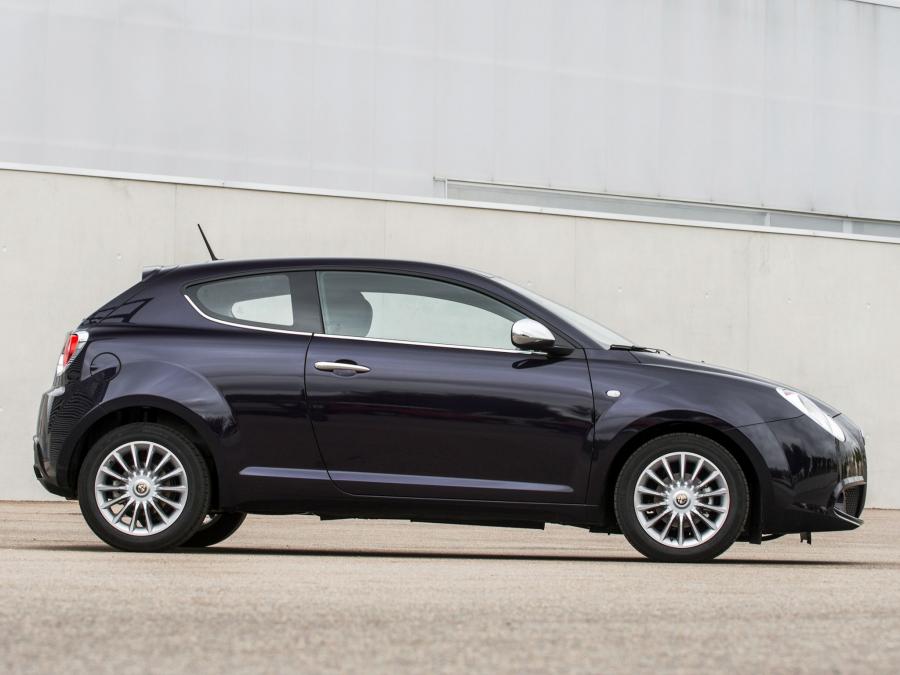  Alfa Romeo MiTo TwinAir (955) 2012 года  (UK) (фото 3 из 42)